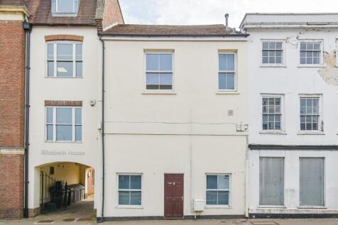 London Road, Newbury, Berkshire, RG14 2 bed apartment for sale