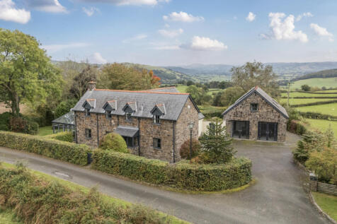 Beehive Lane, Aberhafesp, Newtown... 4 bed detached house for sale