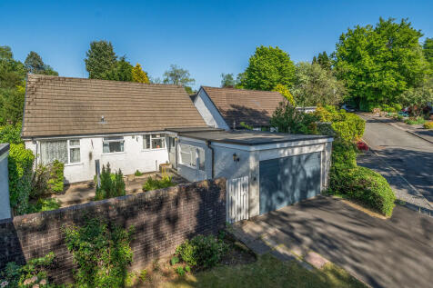 15 South Craig, Windermere, Cumbria... 2 bed detached bungalow for sale