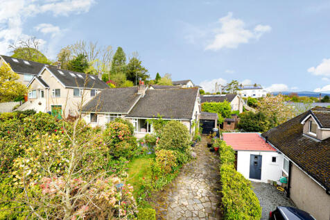 24 Swinnate Road, Arnside, Cumbria... 3 bed semi