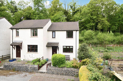 12 The Meadows, Arnside, Cumbria, LA5... 2 bed semi