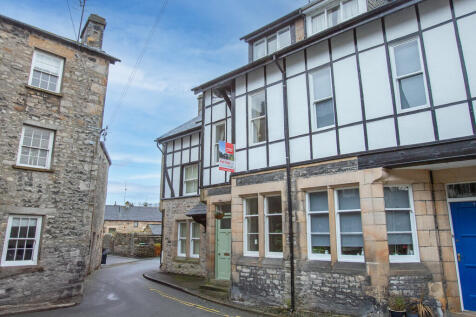 9 Horse Market, Kirkby Lonsdale, LA6 2AS 2 bed terraced house for sale