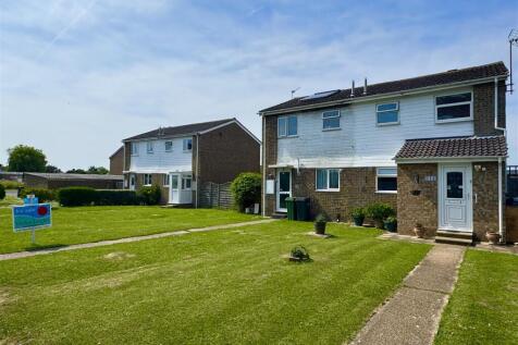 2 bedroom semi-detached house for sale