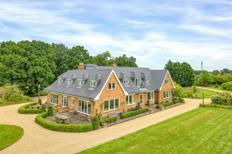 7 bedroom detached house for sale