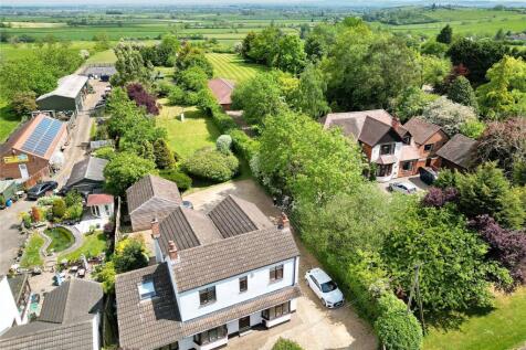 Melton Road, Hickling Pastures... 4 bed detached house for sale