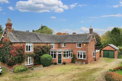 Barkby Road, Queniborough, Leicester 4 bed detached house for sale