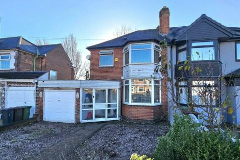 4 bedroom semi-detached house for sale