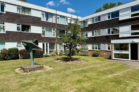 Keresley Close, Solihull 2 bed apartment for sale