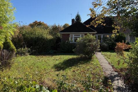 Oberon Drive, Shirley, Solihull 3 bed semi