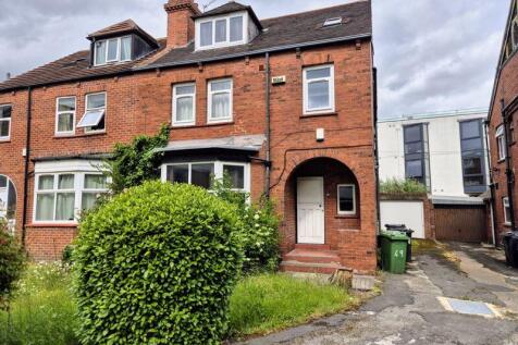 5 bedroom semi-detached house for sale
