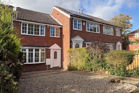 Spen Mews, Leeds 3 bed terraced house for sale
