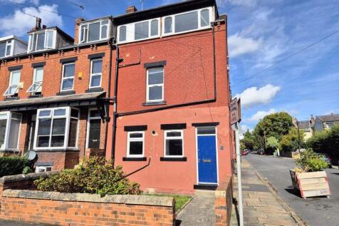 Newport View, Leeds 7 bed terraced house for sale