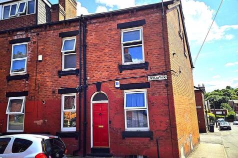 Beulah View, Leeds 3 bed terraced house for sale