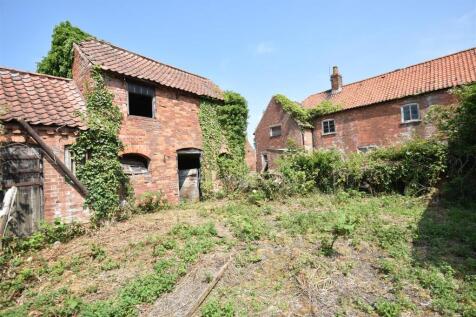 Main Street, Kneesall House for sale