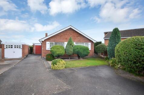 2 bedroom detached bungalow for sale