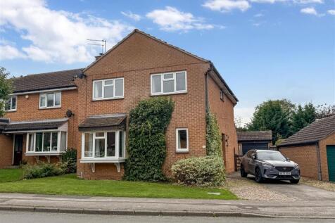 Meadow Way, Kinoulton, Nottingham 4 bed detached house for sale