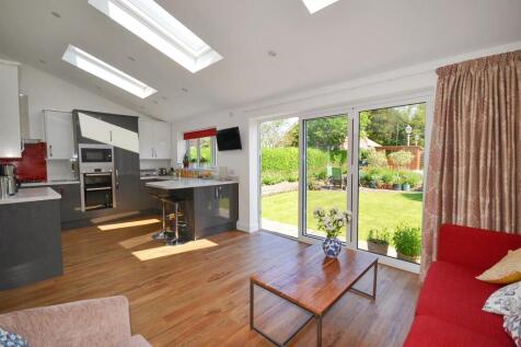 Park Road, Radcliffe On Trent 4 bed detached house for sale