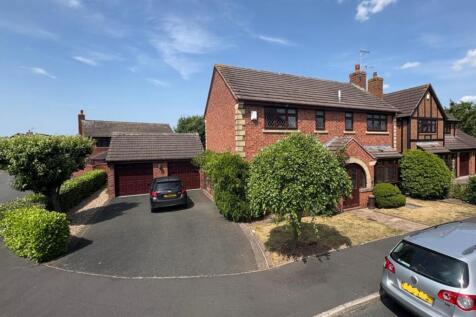 Andrews Drive, Evesham 4 bed detached house for sale