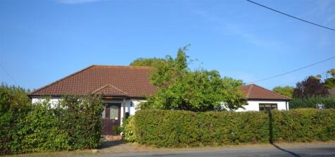 4 bedroom detached bungalow for sale