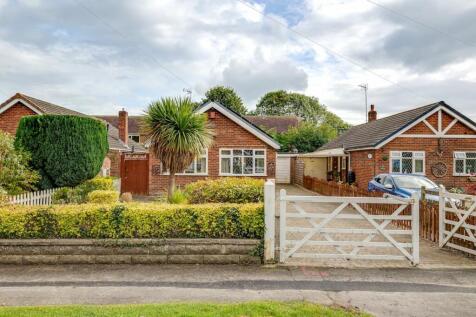 2 bedroom detached bungalow for sale