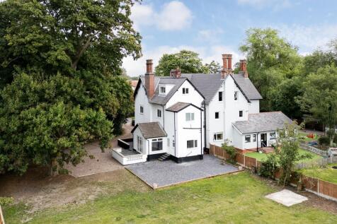 5 bedroom farm house for sale
