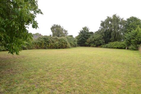 Church Road, Halstead CO9 5 bed property with land for sale