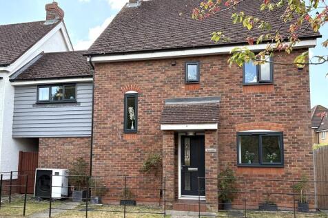 High Street, Halstead CO9 4 bed link detached house for sale