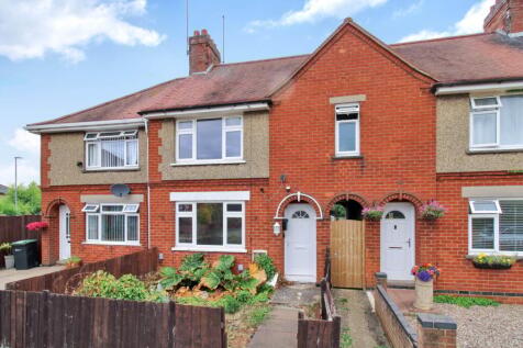 Upper Kings Avenue, Higham Ferrers... 3 bed terraced house for sale