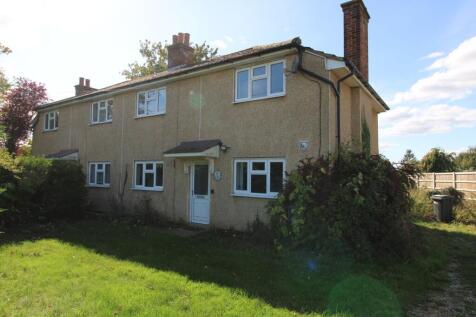 Sutton Road, Potton, Sandy, SG19 3 bed semi