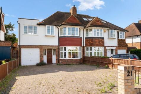 Manor Road North, Esher, KT10 4 bed semi