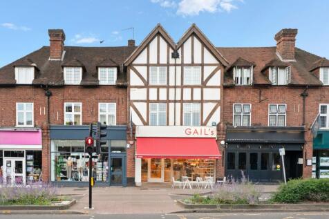 High Street, Esher, KT10 1 bed flat for sale