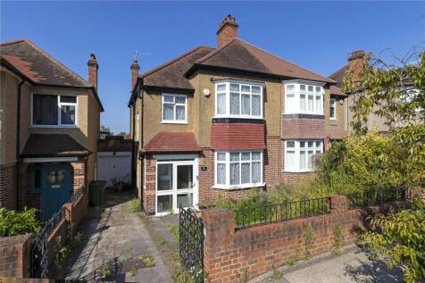 Roxburgh Road, West Norwood, London... 3 bed house for sale