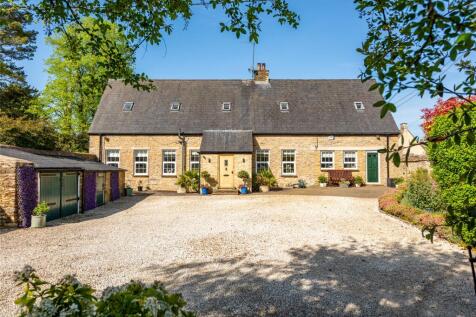 High Street, Croughton... 5 bed barn conversion for sale
