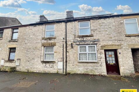 Queen Street, Tideswell, Buxton 3 bed terraced house for sale