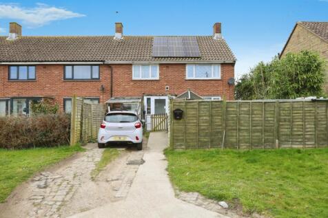 3 bedroom end of terrace house for sale