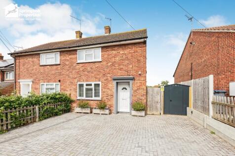 2 bedroom semi-detached house for sale