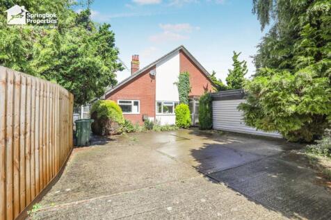 3 bedroom detached bungalow for sale