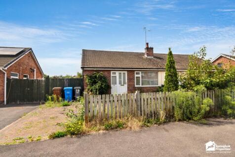 2 bedroom semi-detached bungalow for sale