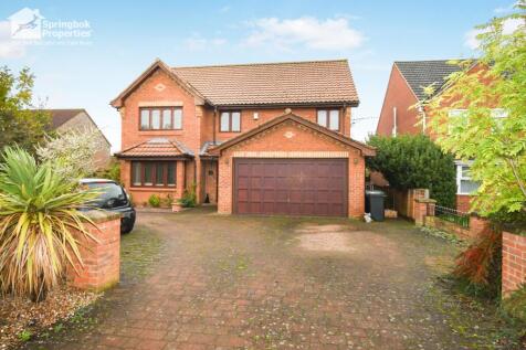 6 bedroom detached house for sale