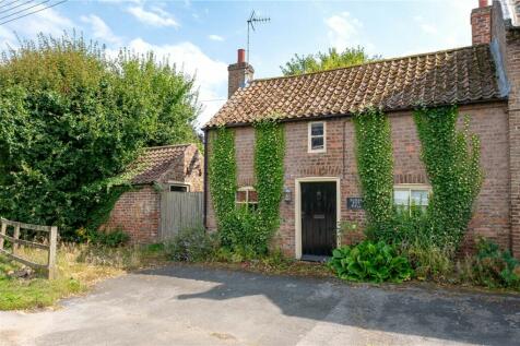 Main Street, Skirpenbeck, York, East... 2 bed semi