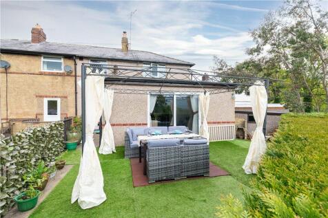 The Crescent, Otley, West Yorkshire... 3 bed semi