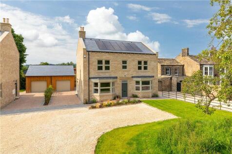 East Chevin Road, Otley, Leeds, LS21 5 bed detached house for sale