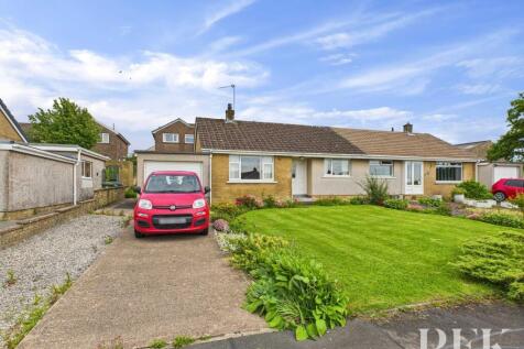 Linstock Avenue, Cockermouth CA13 2 bed semi