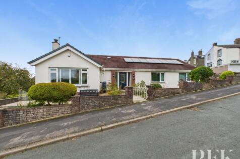 Dunmail Crescent, Cockermouth CA13 3 bed detached bungalow for sale