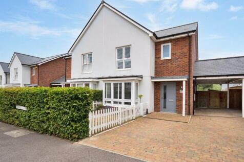 Herald Gardens, Tunbridge Wells 3 bed semi