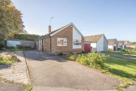 Broadmead, Tunbridge Wells 3 bed detached bungalow for sale