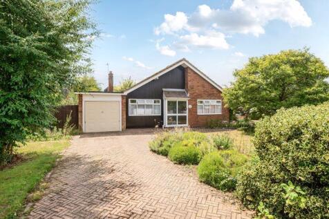 Cranford Road, Tonbridge, TN10 4HL 3 bed bungalow for sale