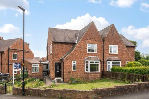 Gallows Hill, Ripon, North Yorkshire... 3 bed semi