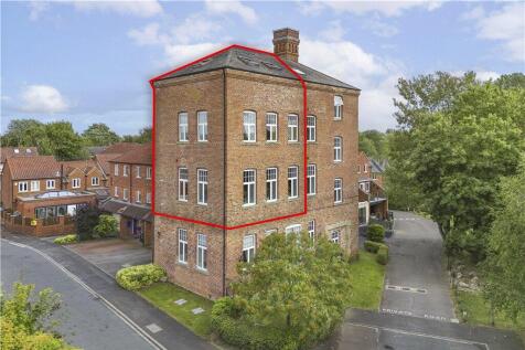 Waterside, Langthorpe, Boroughbridge... 3 bed apartment for sale