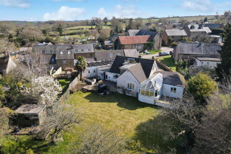 Birds Lane, Epwell, Banbury, OX15 6LQ 4 bed detached house for sale